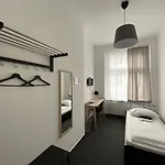 Gæstehus Avalex 2*