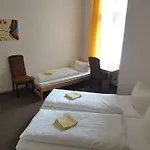 Avalex Pensjonat 2*