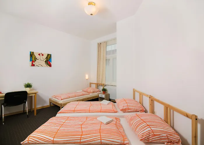 게스트하우스 Avalex 2*