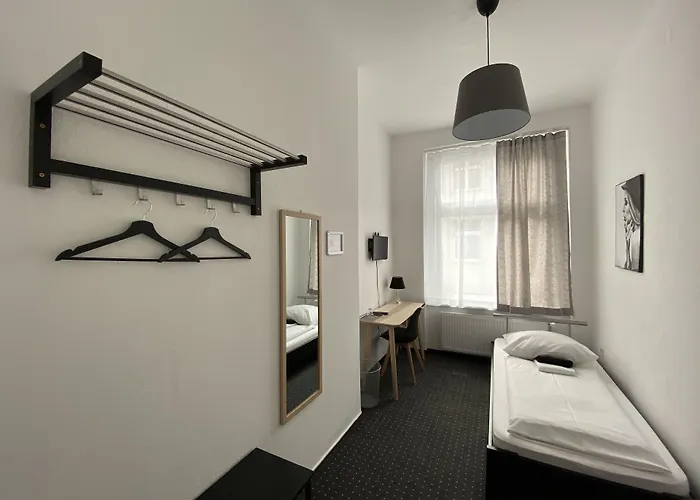 게스트하우스 Avalex 2*